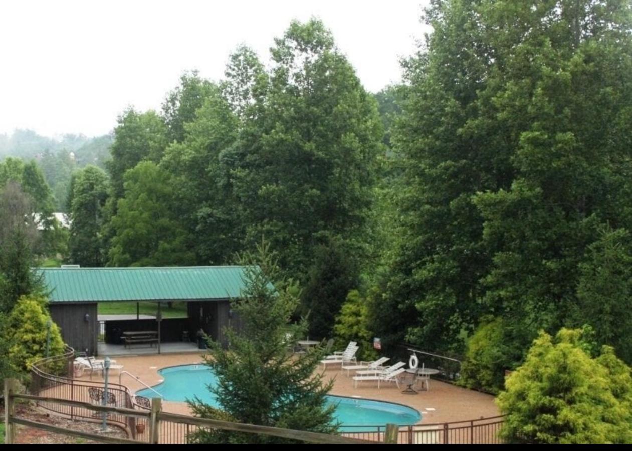 A River Runs Through It Sevierville Luaran gambar